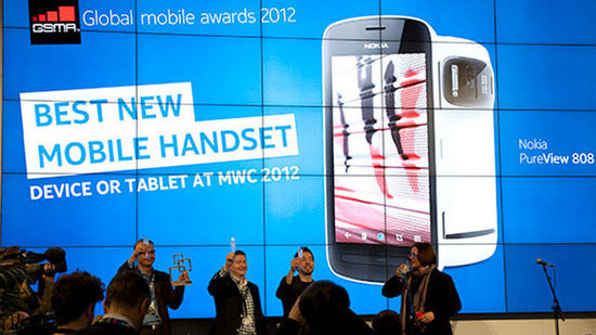 undefined nokia-808-pureview-best-handset-mwc-2012_1335965855